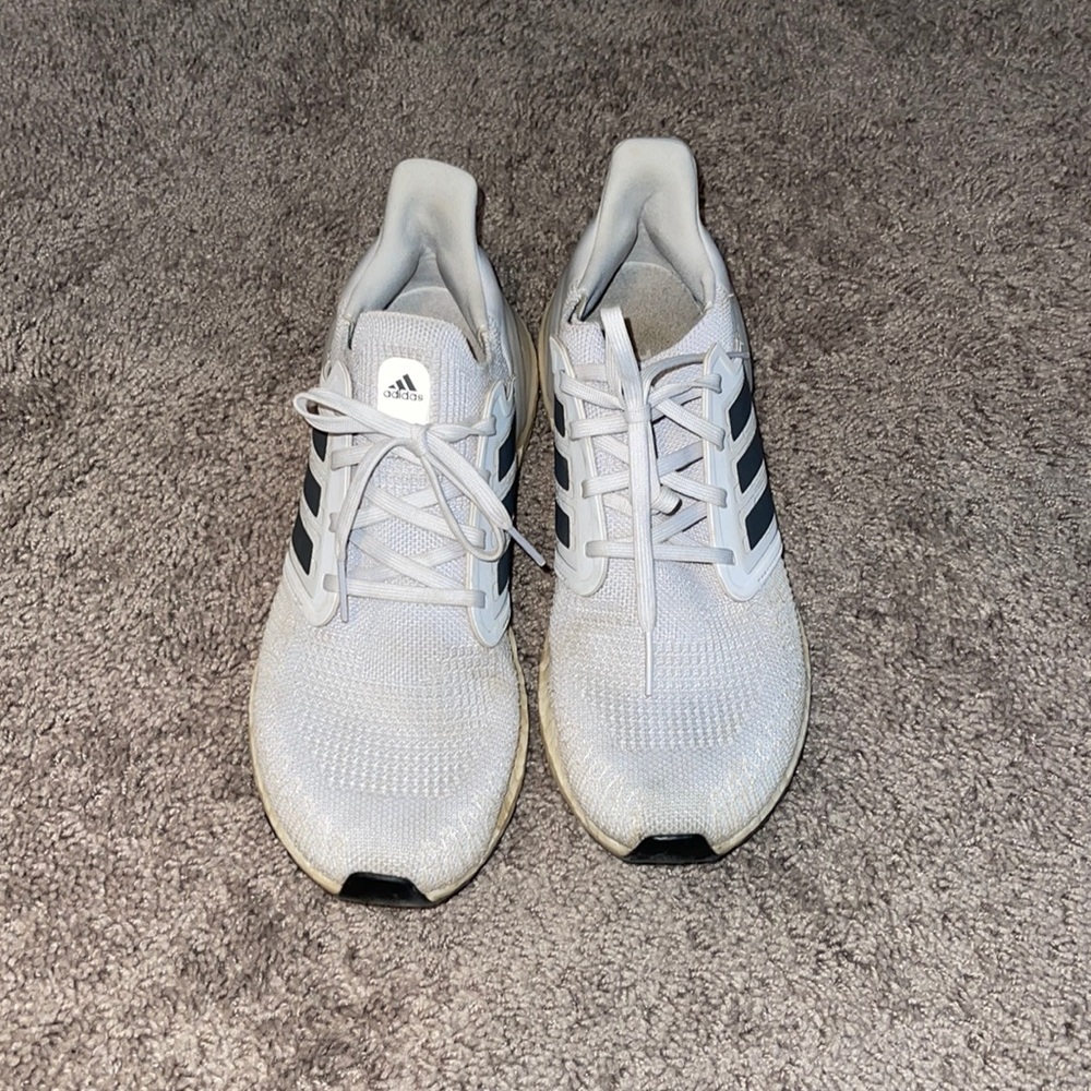 Adidas ultraboosts size 10.5 men’s/ 12 women’s grey